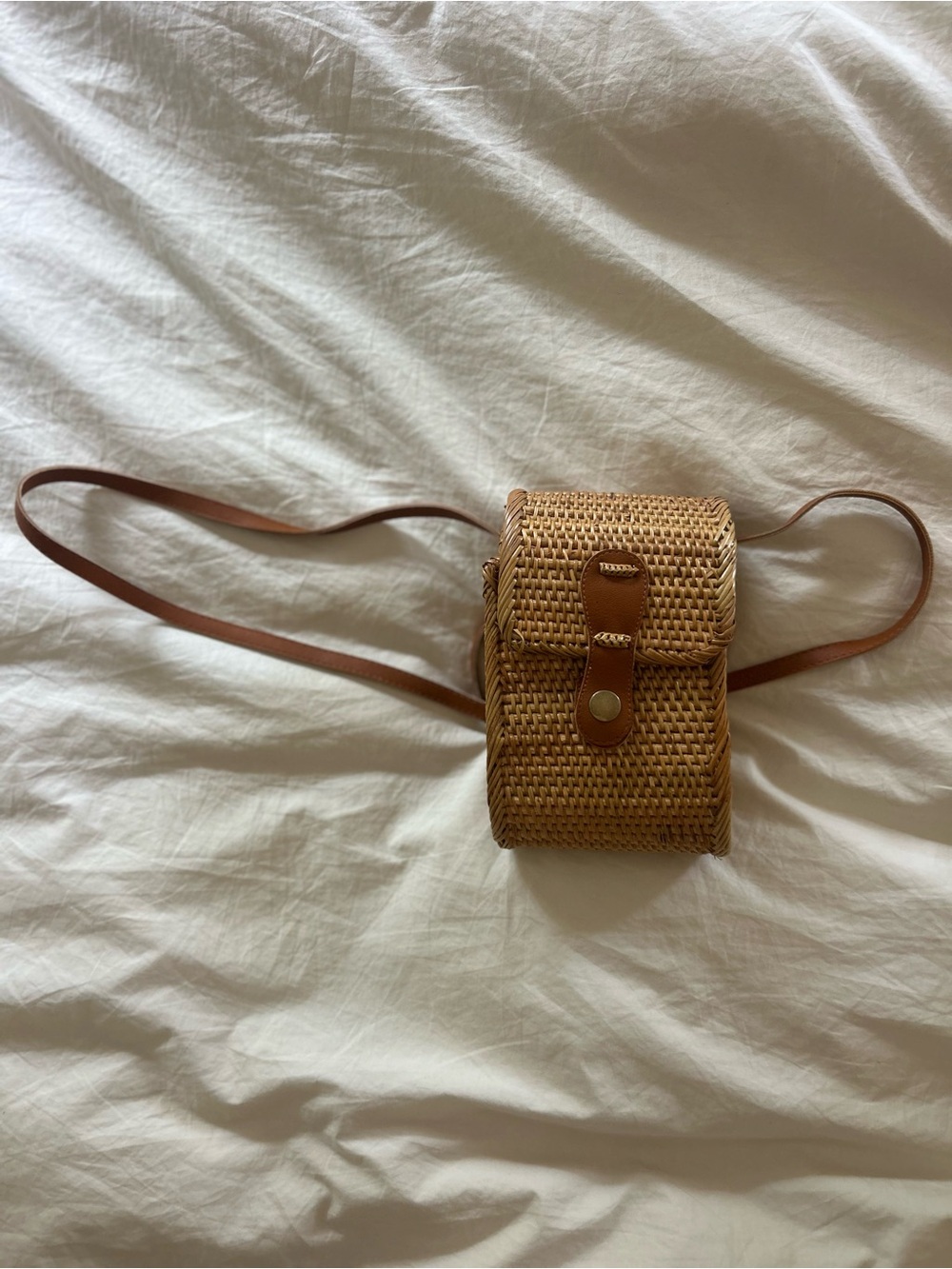 Vintage raffia purse